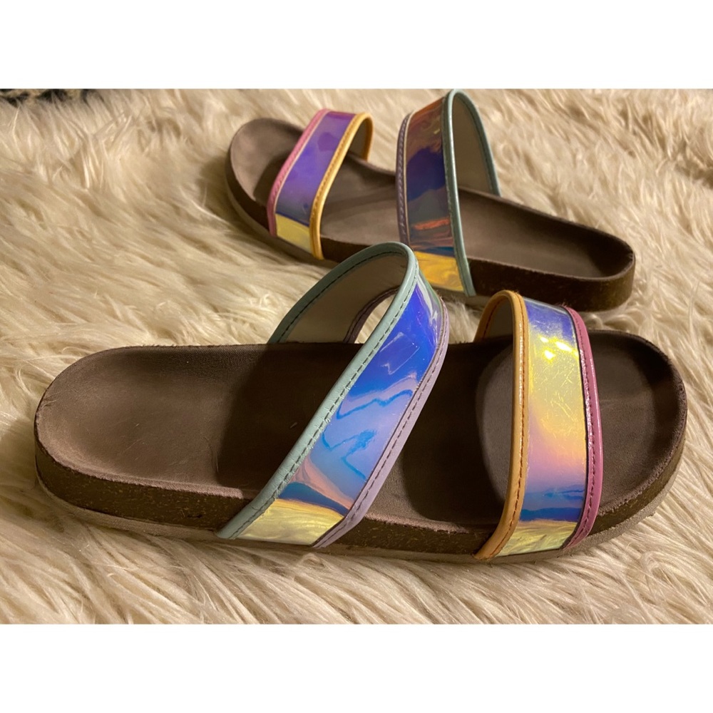 Children’s Place holographic sandals